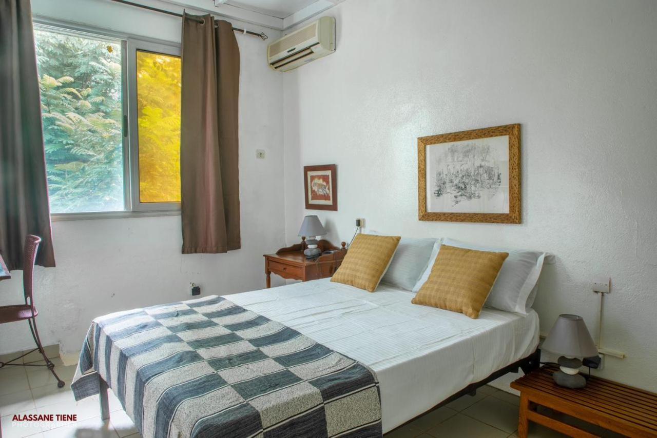 Hotel Ricardo Уагадугу Екстериор снимка